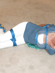 DB - Candi - Hogtied in blue rope