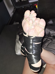 Challenging selfbondage experiments