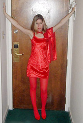 DB - Damsel - roped in red