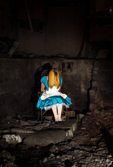 Alice in a trap