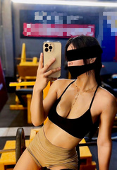 She's so hot