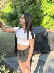Lora meets Misty in the garden
