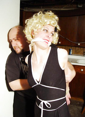 Peggy Sioux - A Profitable Abduction