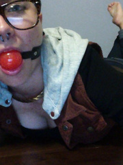 If u wanna chat send a message, im always ballgaged