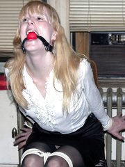 Amelia - Entertaining Miss Rutherford