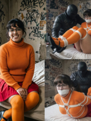 Latina cosplay Velma  in trouble