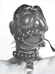 Retro bondage