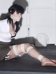 brunette kidnaped and transported