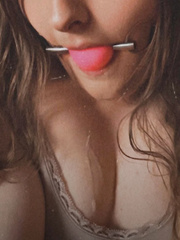 Selfie gags