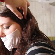 Tapegag cutie