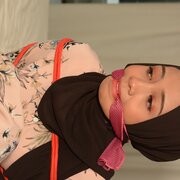 farah_amira1990