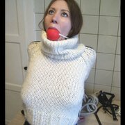 SweaterFan323