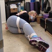 yoga-mom